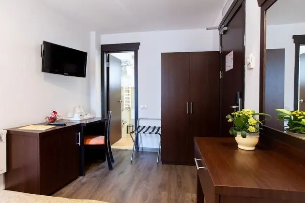 Economy Tek Büyük Yataklı Oda