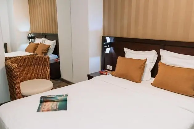 Superior Oda, Teras
