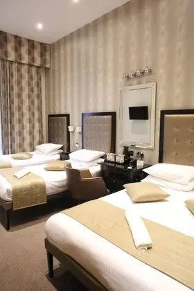 Dört Kişilik Oda