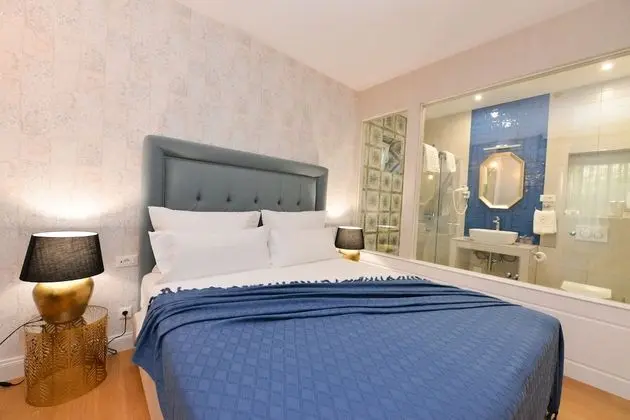 Superior Tek Büyük Yataklı Oda