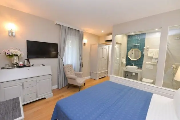 Tek Büyük Yataklı Oda