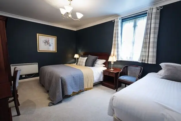 Üç Kişilik Oda, Banyolu/Duşlu (Priced  2 People Sharing)