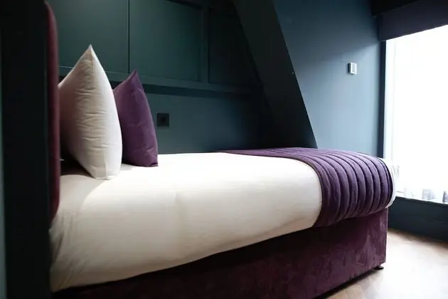 Comfort Tek Kişilik Oda