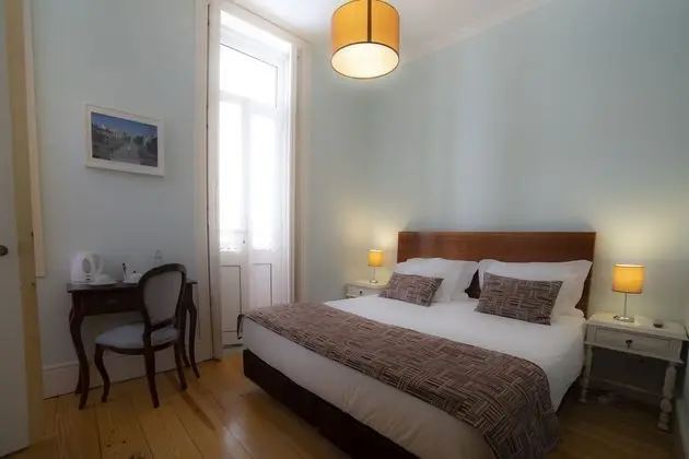 Superior Tek Büyük veya İki Ayrı Yataklı Oda, Teras, Bahçe Manzaralı