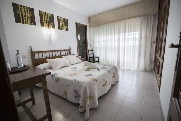 Tek Büyük Yataklı Oda, Balkon, Deniz Manzaralı