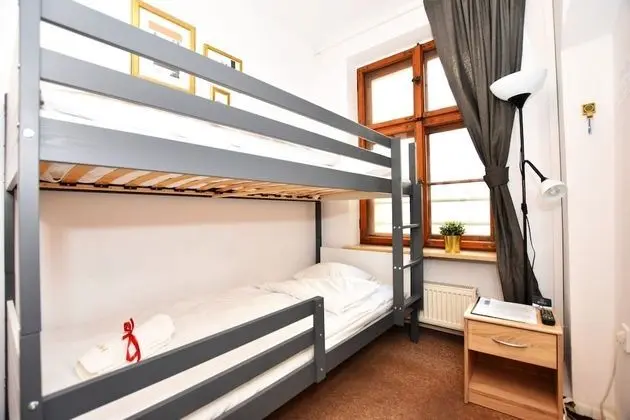 Tek Büyük Yataklı Oda, Ortak Banyo (RuP2)