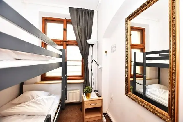 Tek Büyük Yataklı Oda, Ortak Banyo (RuP2)