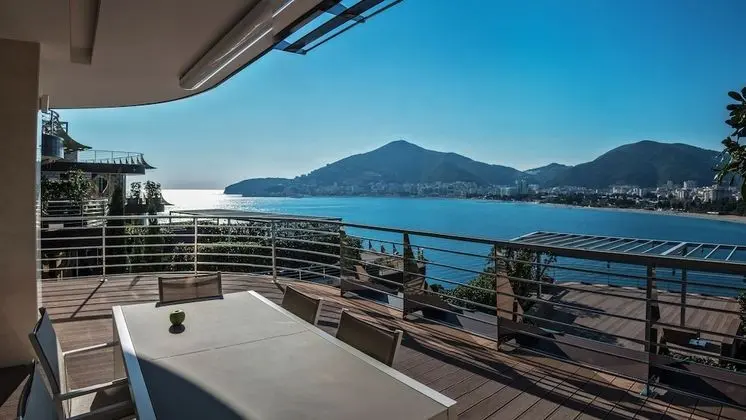 Apart Daire, 2 Yatak Odası, Deniz Manzaralı