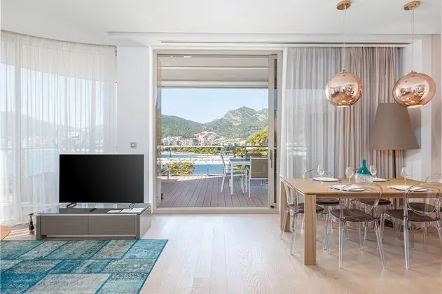 Apart Daire, 2 Yatak Odası, Deniz Manzaralı
