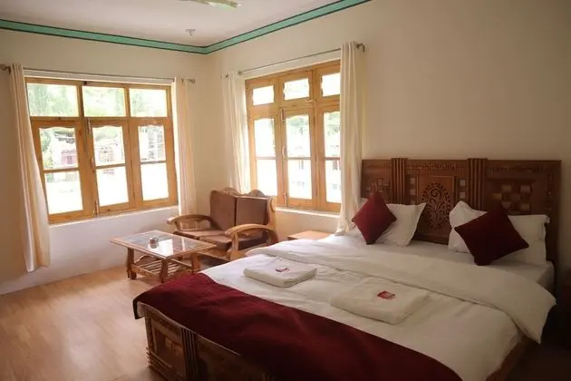 Deluxe Tek Büyük Yataklı Oda, Dağ Manzaralı