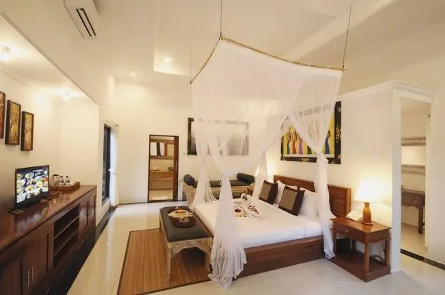 Signature Villa, 1 En Büyük (King) Boy Yatak, Teras, Havuz Manzaralı