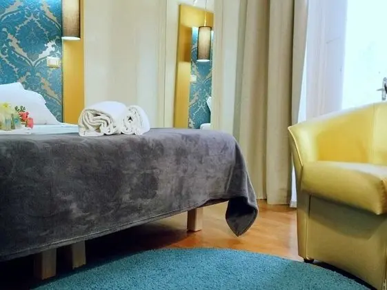 Classic Tek Büyük Yataklı Oda