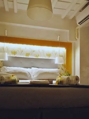 Classic Tek Büyük Yataklı Oda