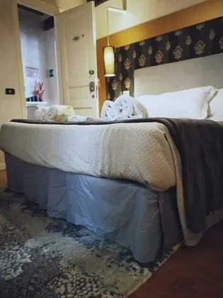 Classic Tek Büyük Yataklı Oda