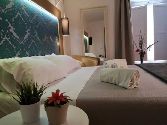 Classic Tek Büyük Yataklı Oda