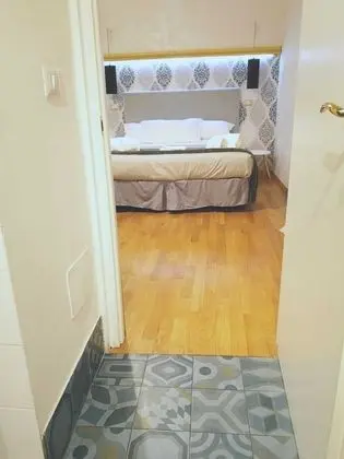 Classic Tek Büyük Yataklı Oda