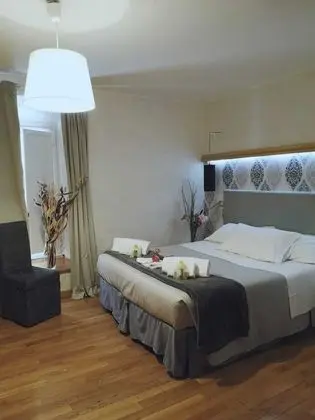 Classic Tek Büyük Yataklı Oda