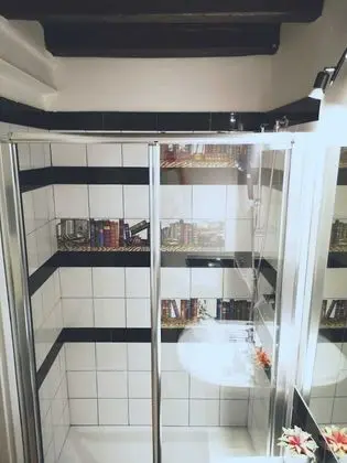 Classic Tek Büyük Yataklı Oda