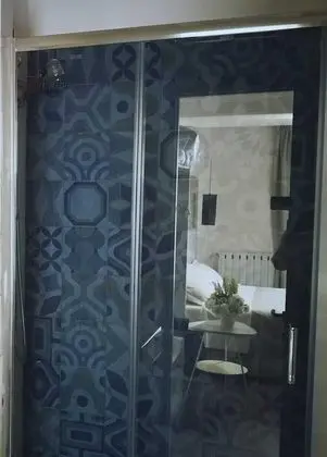 Classic Tek Büyük Yataklı Oda