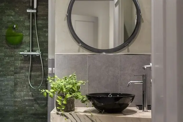 Tek Büyük Yataklı Oda, 1 Büyük (Queen) Boy Yatak, Özel Banyo, Avlu Manzaralı (External)