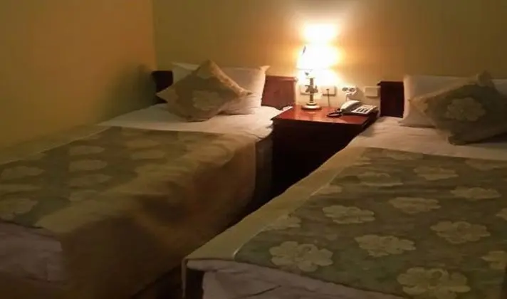 Twin Bed Oda