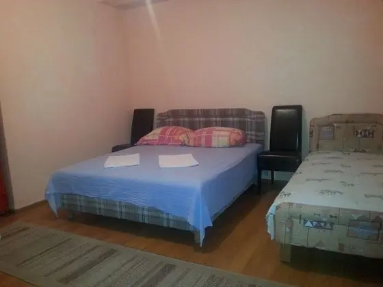 Üç Kişilik Oda, Balkon