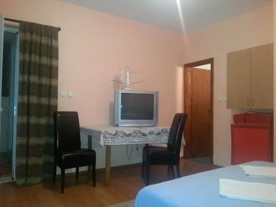 Üç Kişilik Oda, Balkon