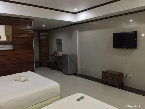Executive Family Room