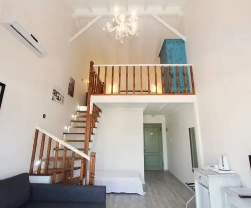 Deluxe Oda, Havuz Manzaralı, Balkonlu