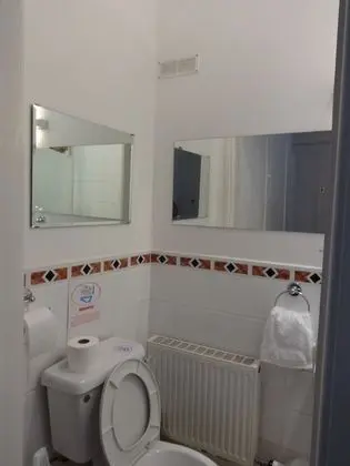 Tek Kişilik Oda, Özel Banyo (Room5)