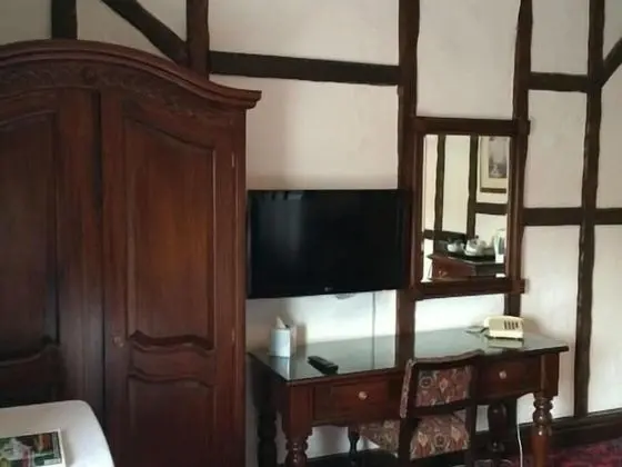 Tek Büyük Yataklı Oda, Banyolu/Duşlu