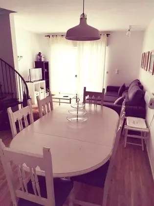 Odada yemek servisi