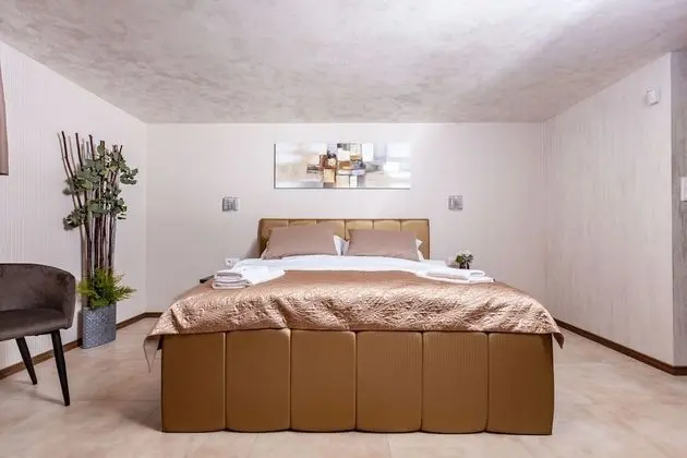Standard Plus Room