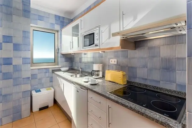 Apart Daire, 2 Yatak Odası, Kısmi Deniz Manzaralı
