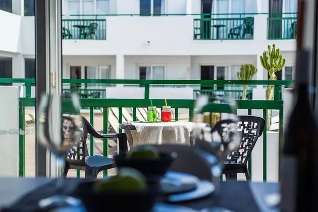 Apart Daire, Havuz Manzaralı (2 Adults and 1 Child)