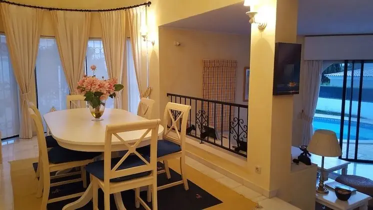 Villa, 3 Yatak Odası, Kişiye Özel Havuzlu, Plaj Kenarı