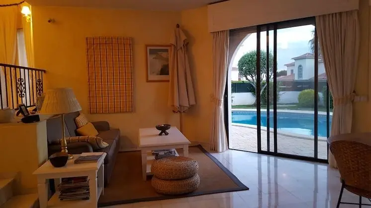 Villa, 3 Yatak Odası, Kişiye Özel Havuzlu, Plaj Kenarı
