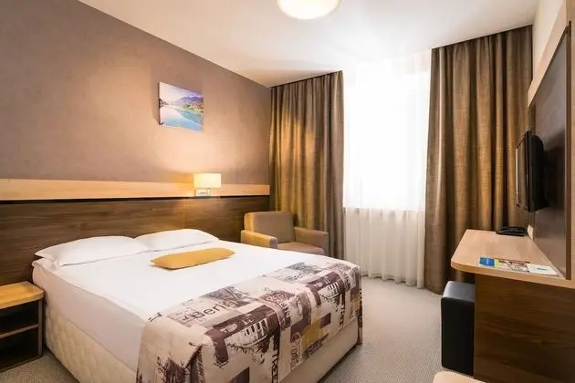 Executive Tek Büyük veya İki Ayrı Yataklı Oda