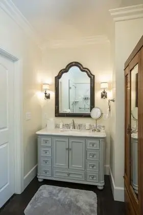 Oda, Özel Banyo (#31 Sugar Pine)