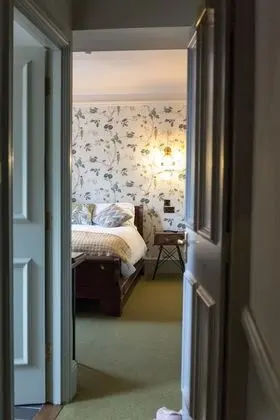 Classic Tek Büyük Yataklı Oda (Small)