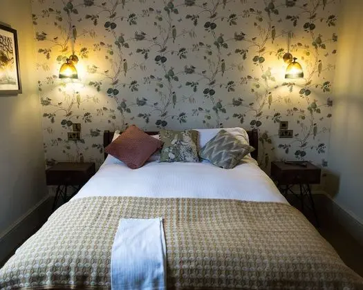 Classic Tek Büyük Yataklı Oda (Small)