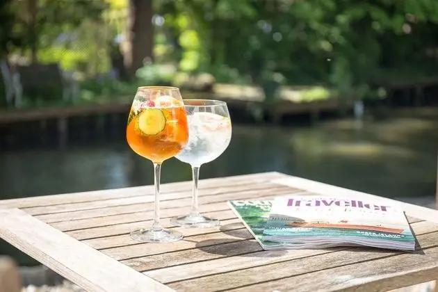 Signature Tek Büyük Yataklı Oda, Nehir Manzaralı