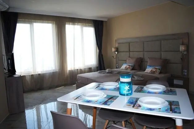 Stüdyo, Deniz Manzaralı