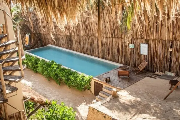 Deluxe Partial Sea View