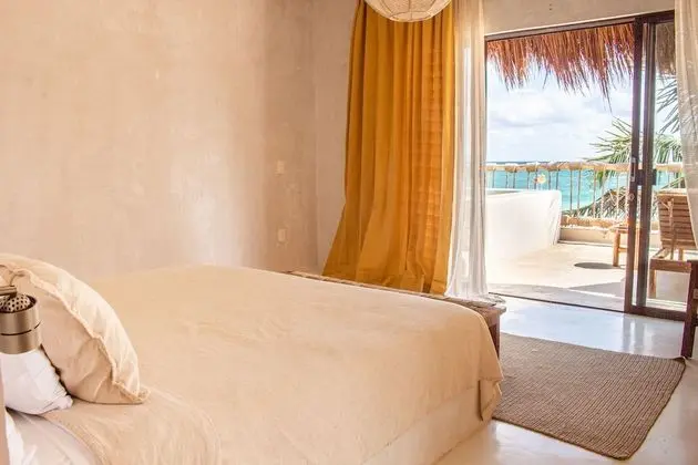 Sunrise Master Suite
