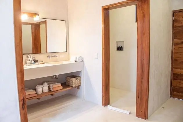 Sunrise Master Suite