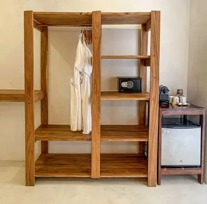 Sunrise Master Suite
