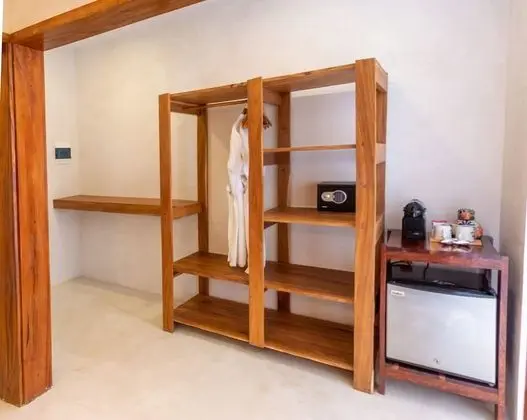 Sunrise Master Suite