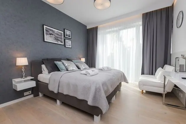 Deluxe Stüdyo Süit (I)