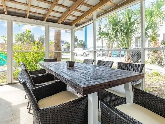 Ev, Birden Çok Yatak, Mutfak, Bahçe Manzaralı